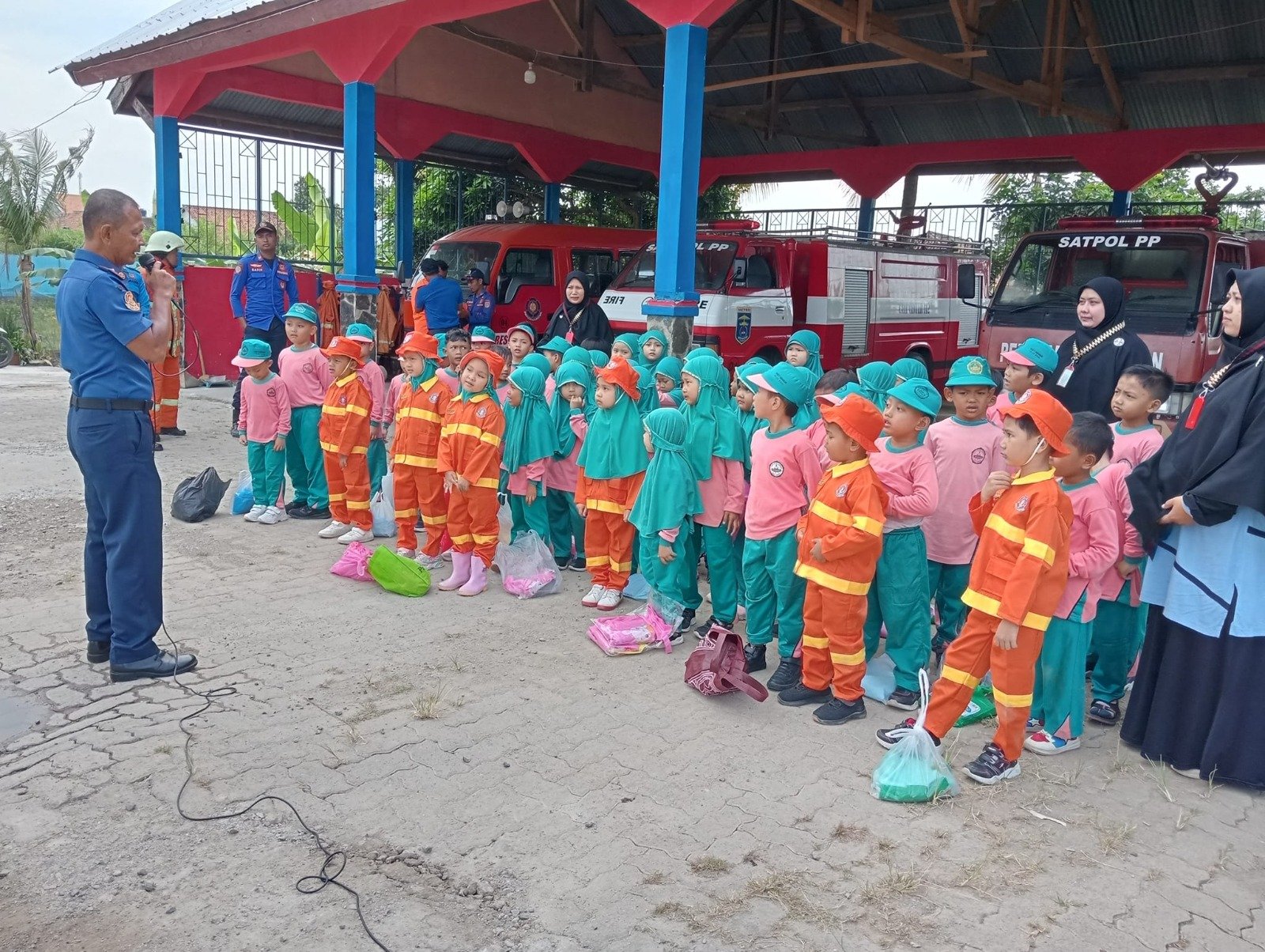 Edukasi Luar Sekolah