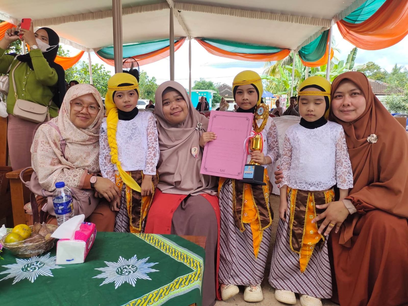 Piagam Wisuda